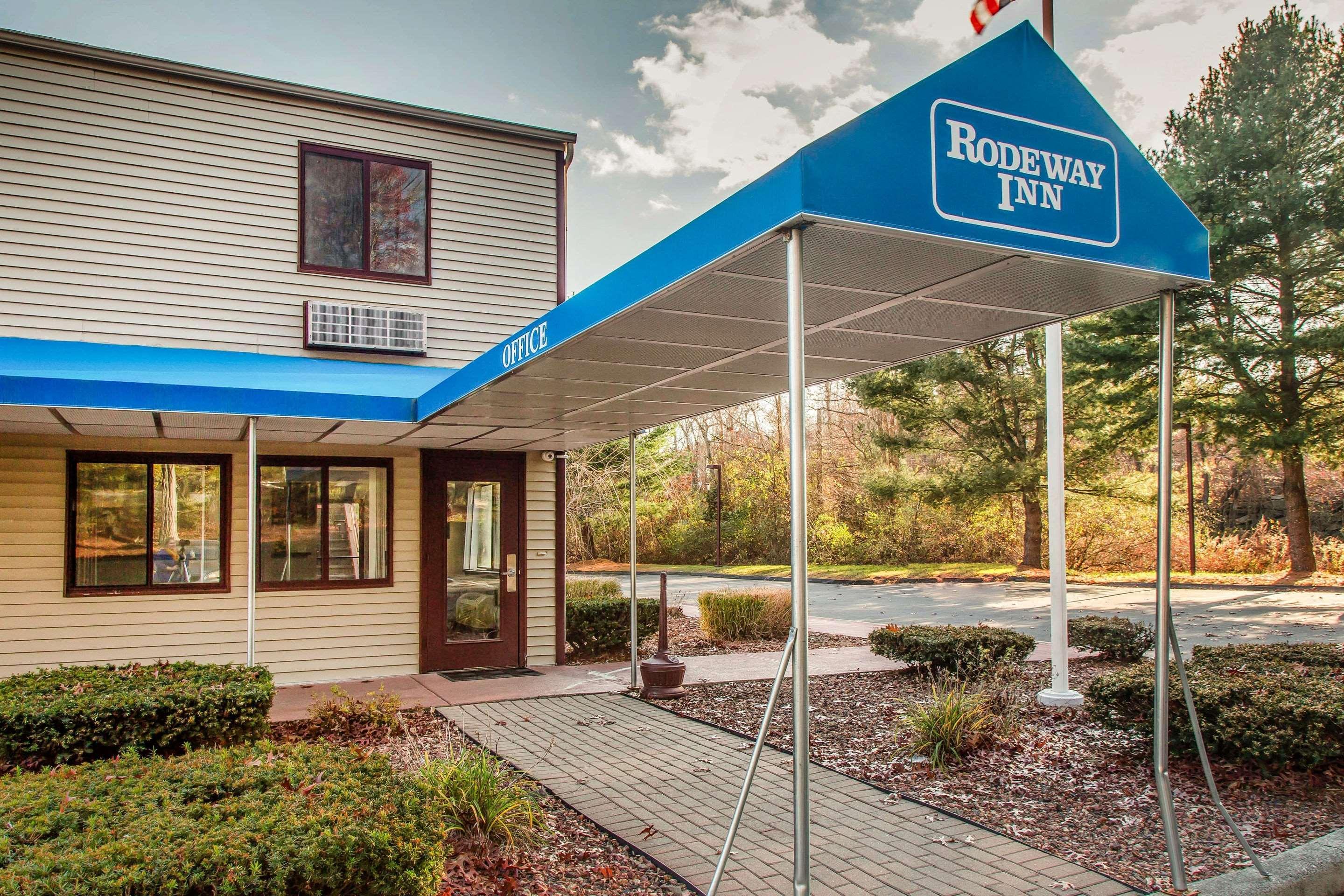 Rodeway Inn Groton Εξωτερικό φωτογραφία