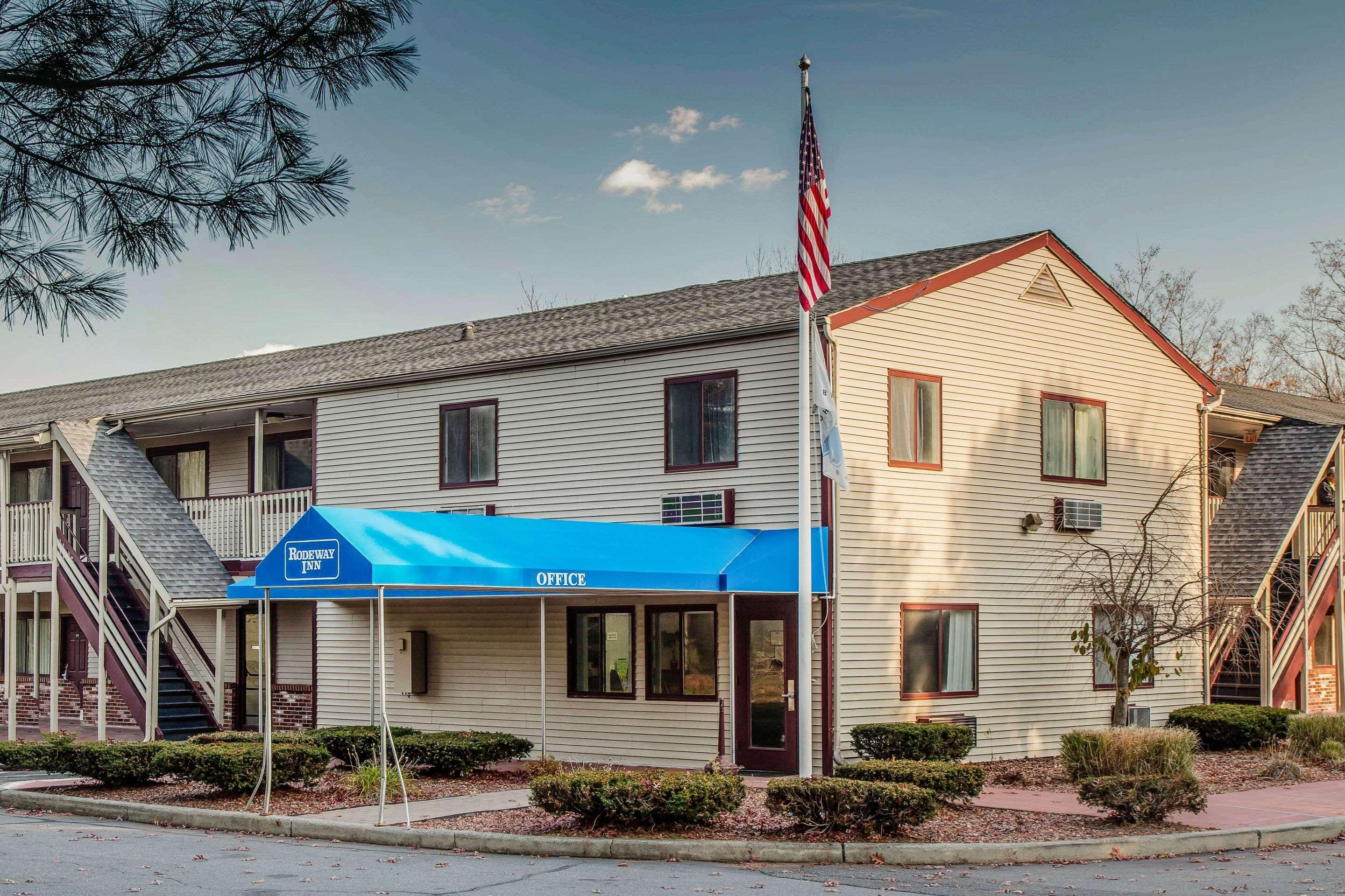 Rodeway Inn Groton Εξωτερικό φωτογραφία