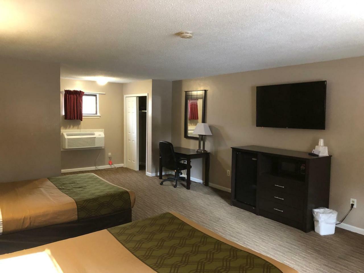 Rodeway Inn Groton Εξωτερικό φωτογραφία